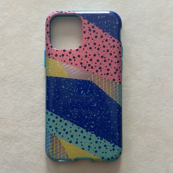 iPhone 11 Pro Cases - Picture 6 of 7